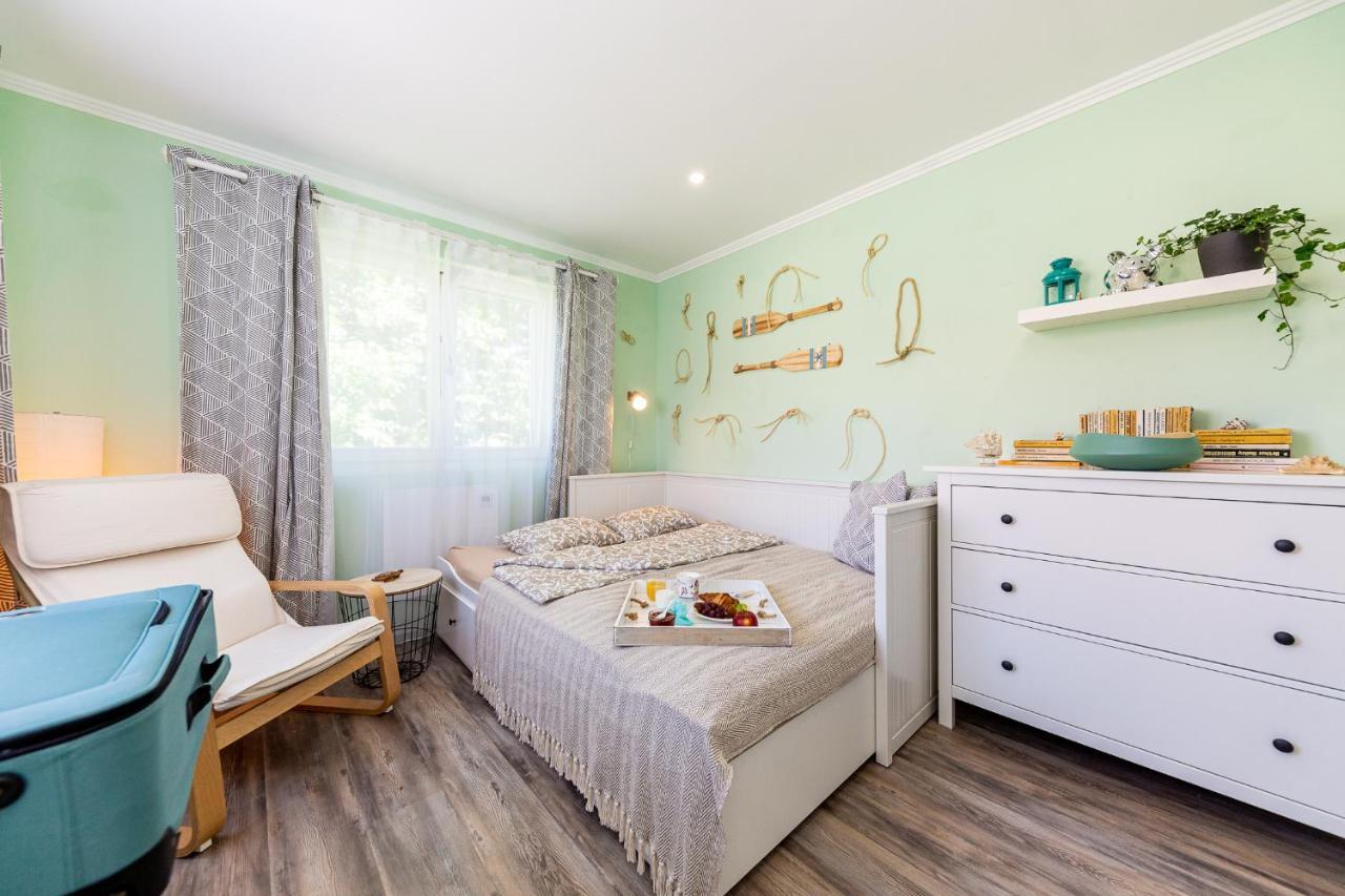 Berrybay Holidayhome 巴拉顿凯赖斯图尔 外观 照片